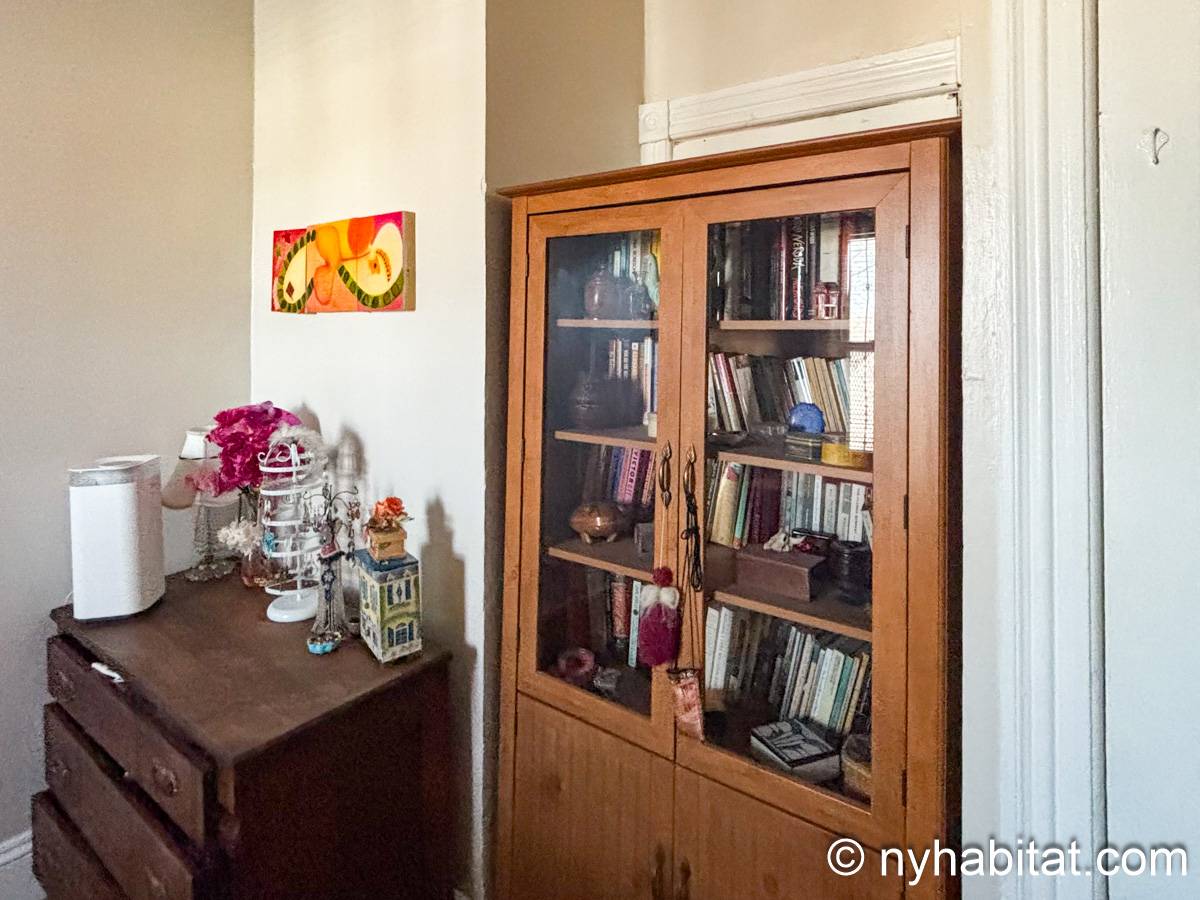 Bedroom 2 - Photo 6 of 6 Bedroom 2 - Photo 6 of 6