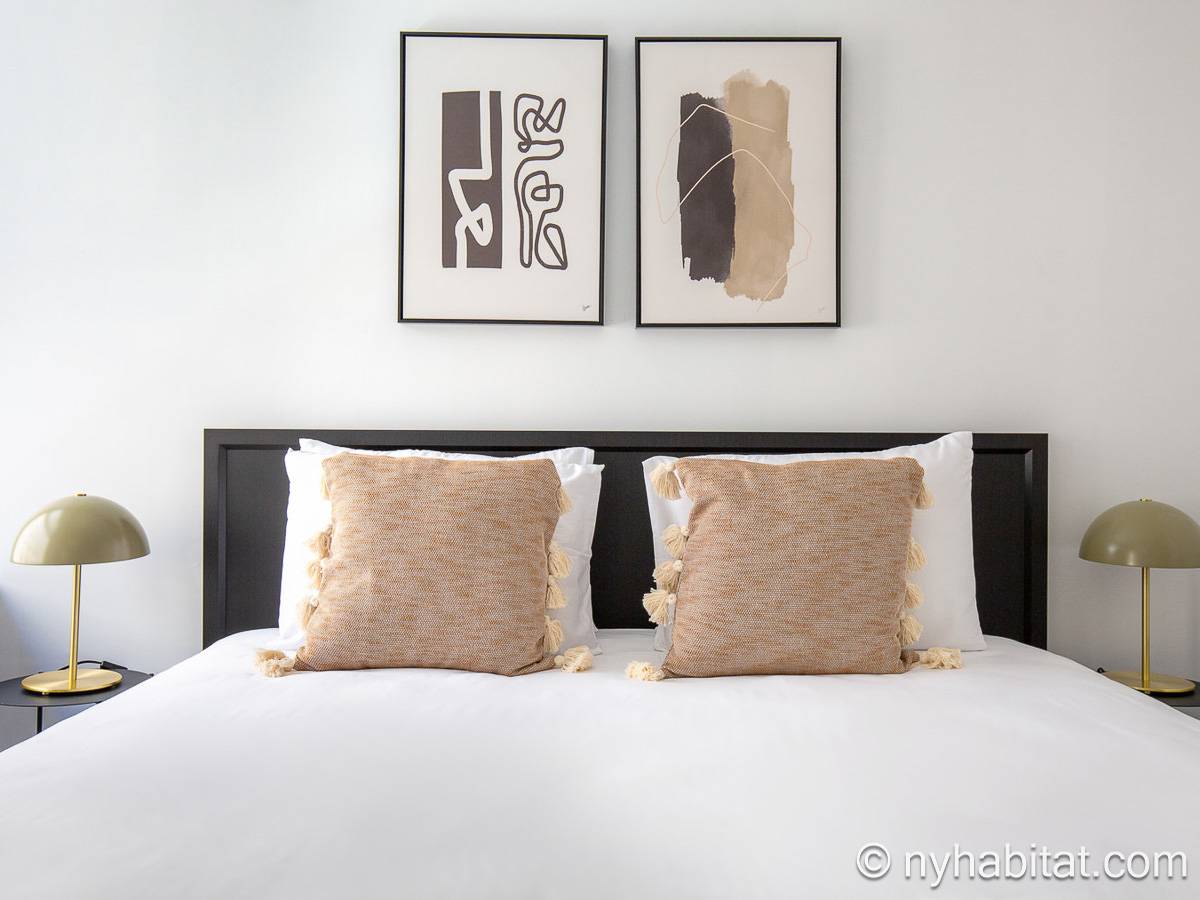 Bedroom 1 - Photo 2 of 3 Bedroom 1 - Photo 2 of 3