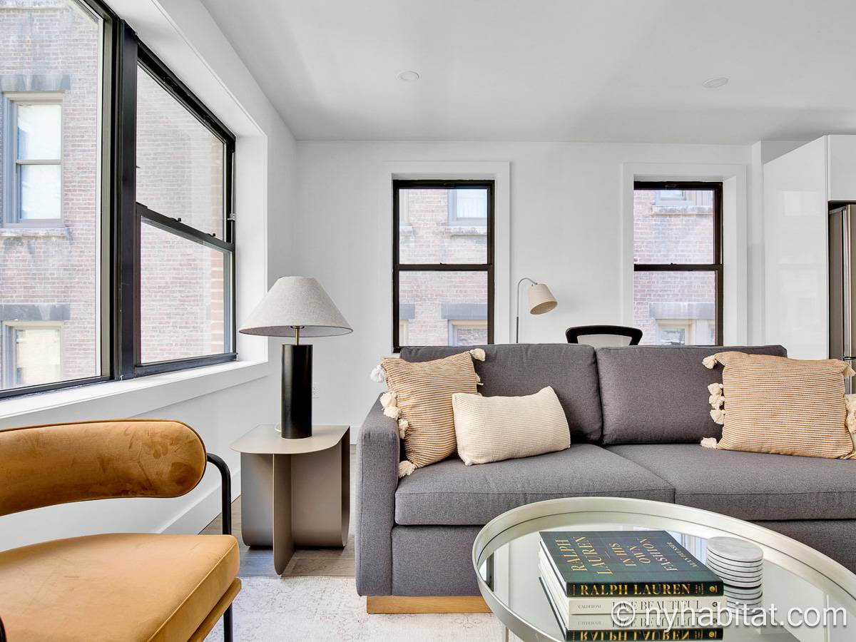 Living room - Photo 2 of 6 Living room - Photo 2 of 6