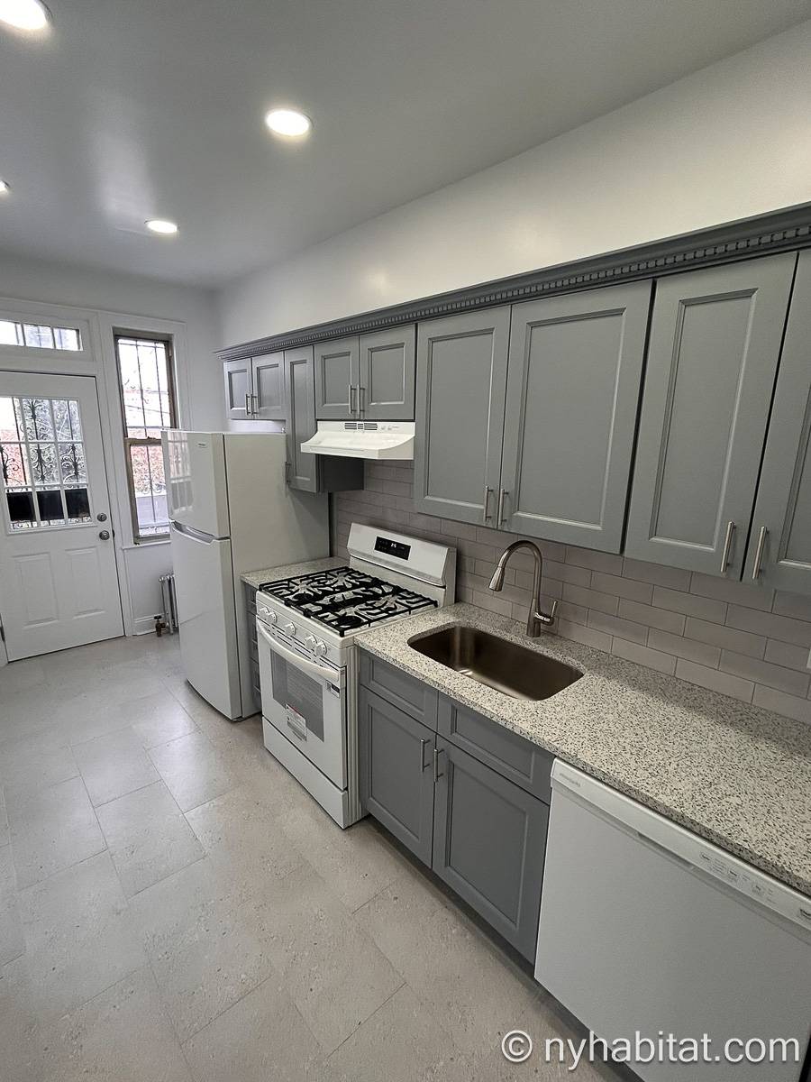 Kitchen - Photo 2 of 2