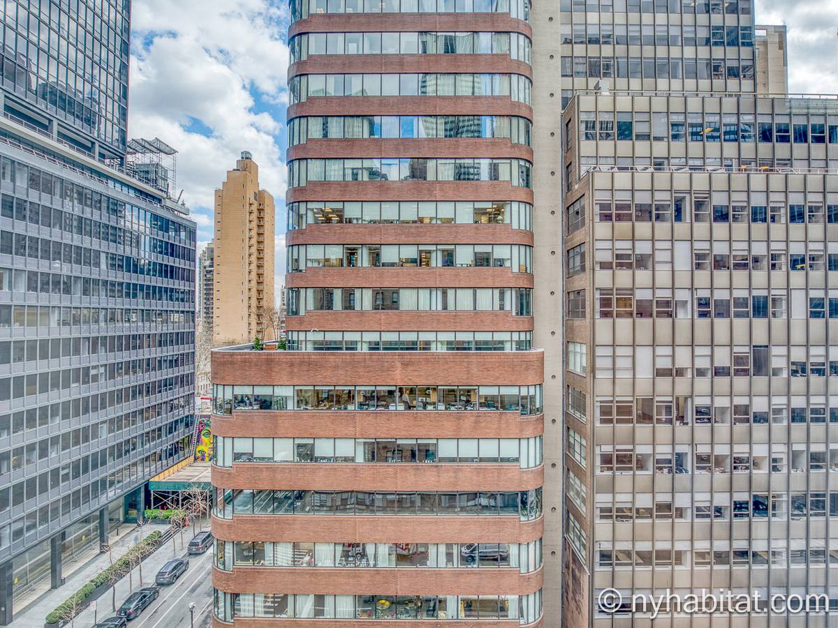 Living room - Photo 5 of 5 Living room - Photo 5 of 5