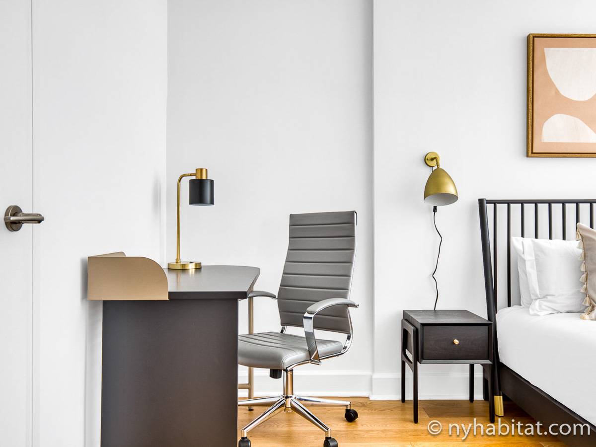 Schlafzimmer - Photo 2 von 4