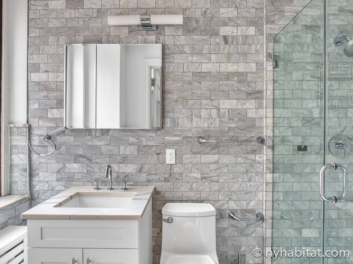 Badezimmer 1 - Photo 1 von 1