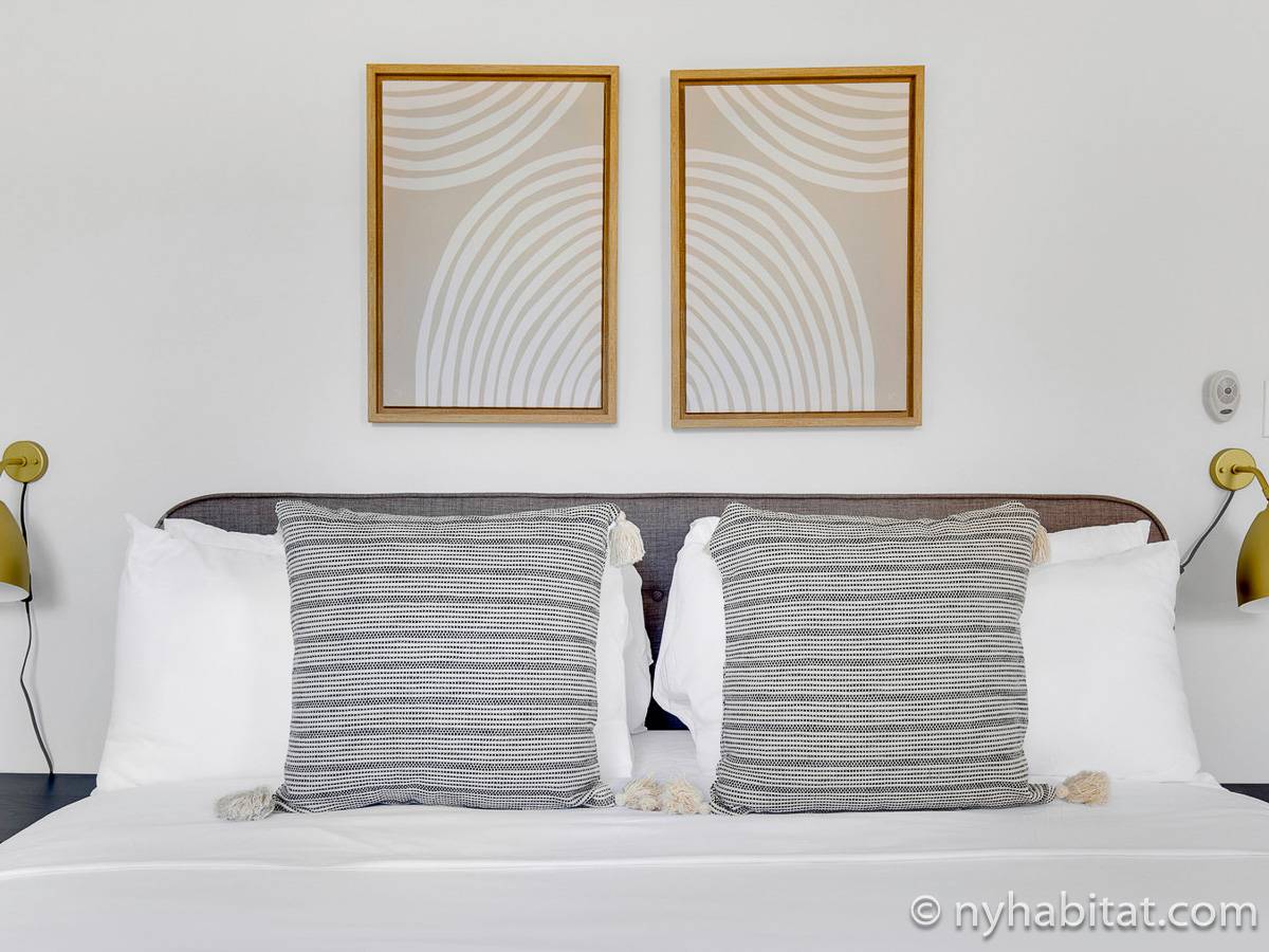 Schlafzimmer - Photo 2 von 5