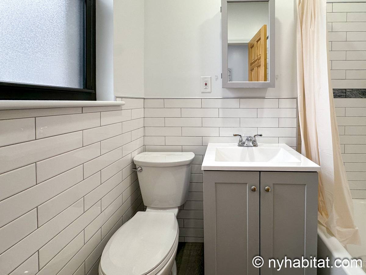 Bagno - Photo 1 di 3