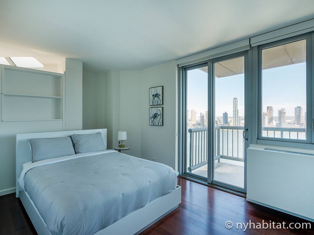 Camera 2 - Photo 1 di 5