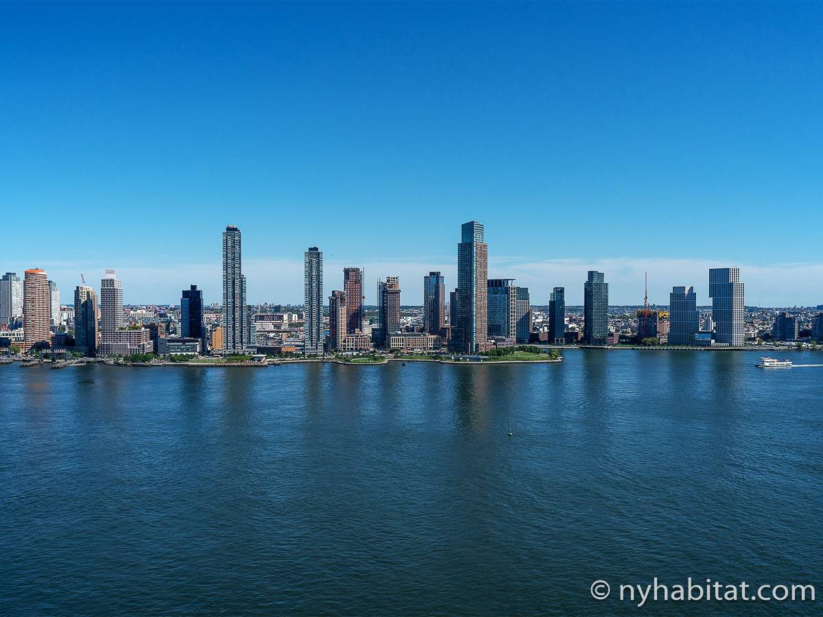 Camera 2 - Photo 5 di 5