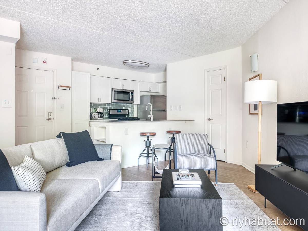 Living room - Photo 2 of 5 Living room - Photo 2 of 5