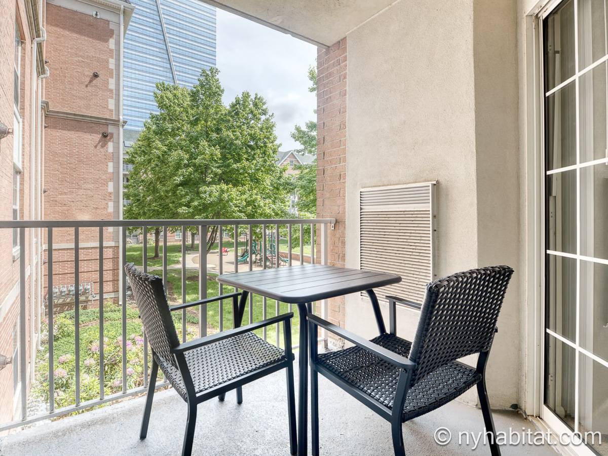 Living room - Photo 5 of 5 Living room - Photo 5 of 5