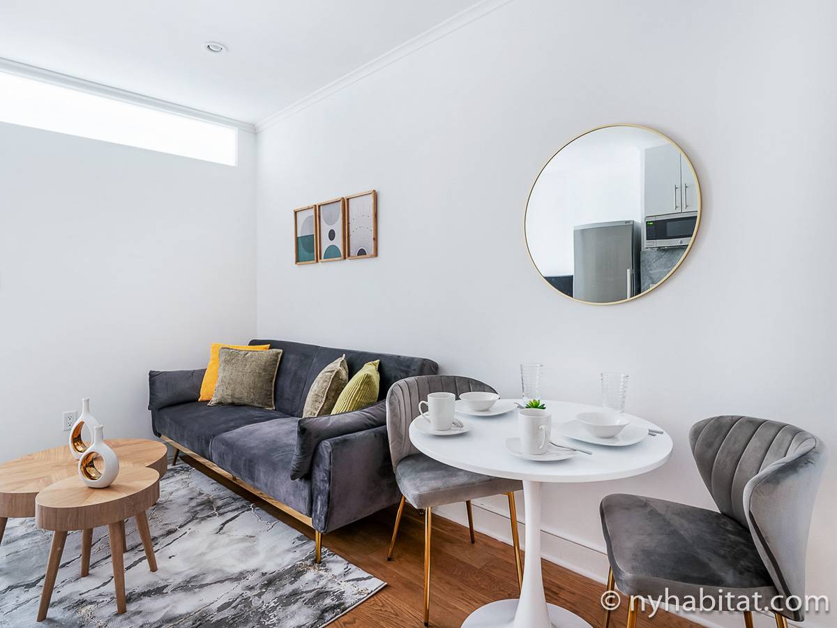 Living room - Photo 2 of 6