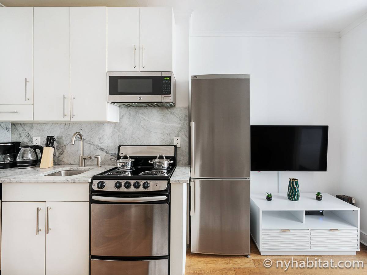 Kitchen - Photo 1 of 3