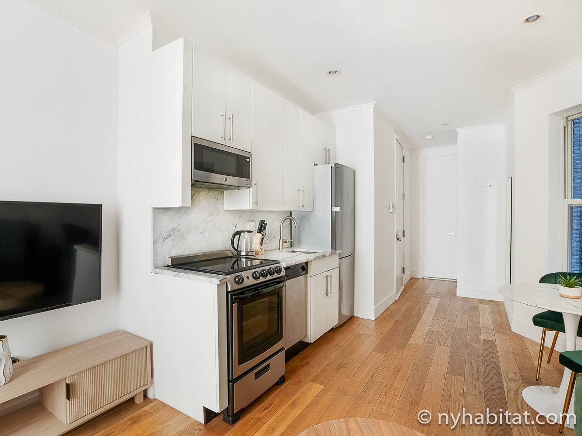 Kitchen - Photo 1 of 2