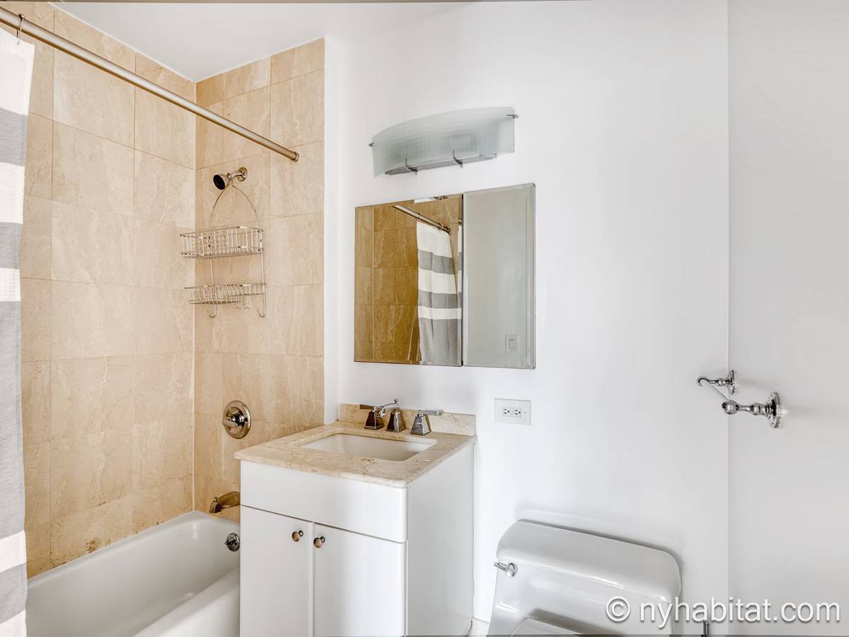 Badezimmer - Photo 1 von 1