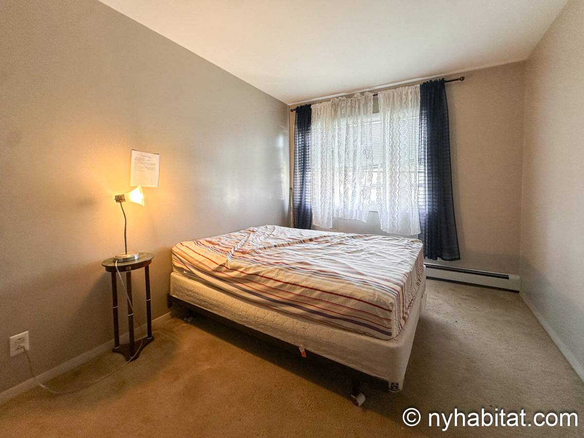 Schlafzimmer 1 - Photo 1 von 4