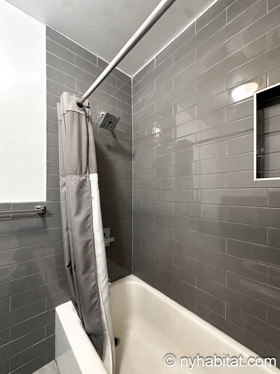 Badezimmer 2 - Photo 3 von 3