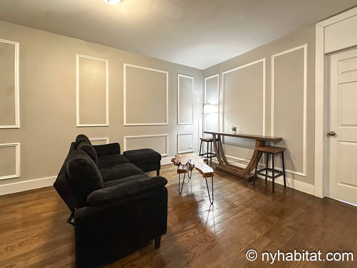 Wohnzimmer - Photo 2 von 3