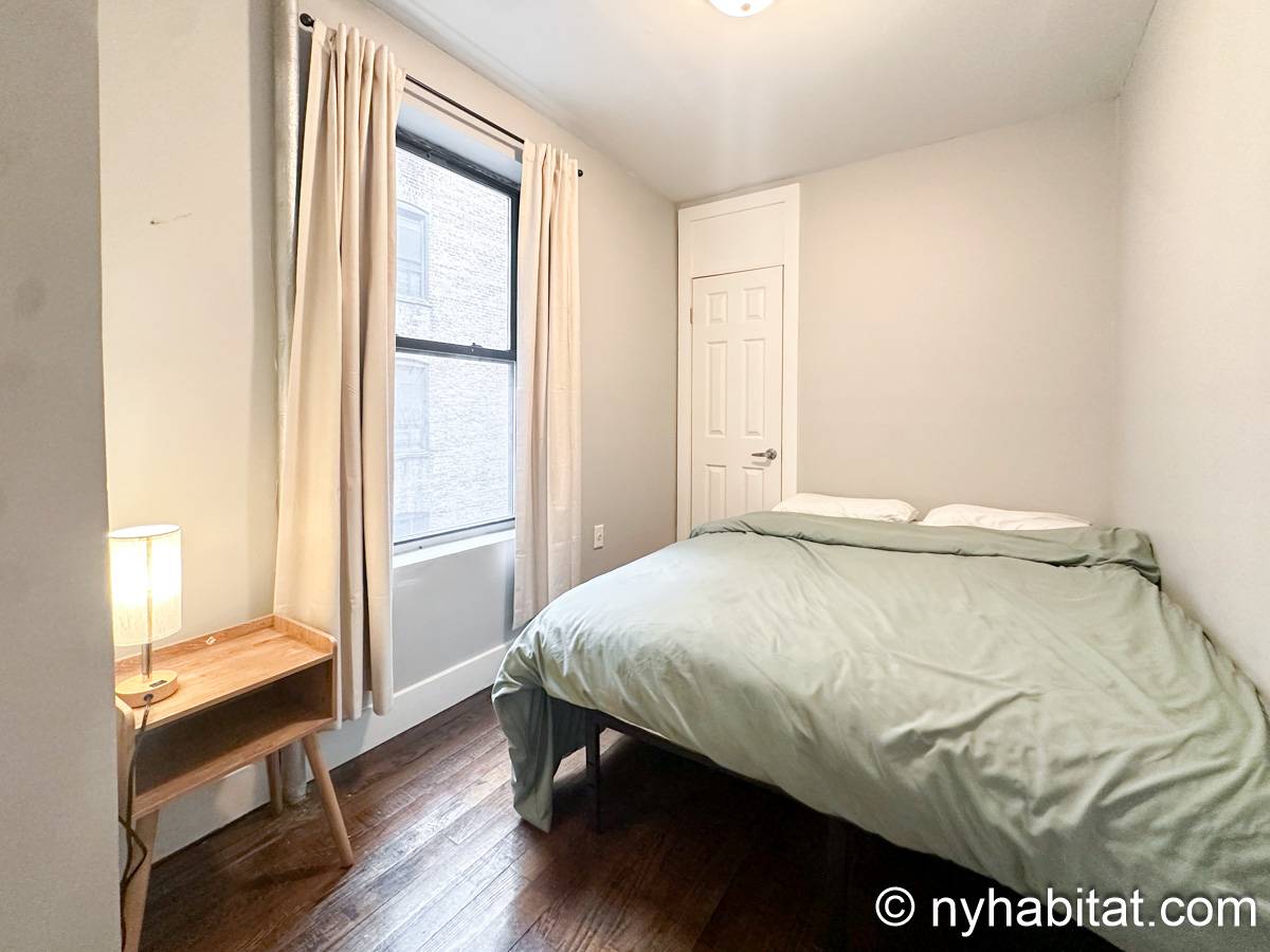 Schlafzimmer 1 - Photo 1 von 5