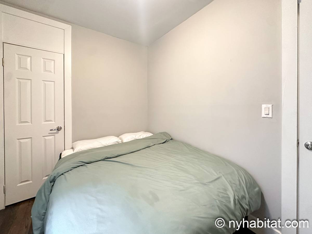 Schlafzimmer 1 - Photo 2 von 5