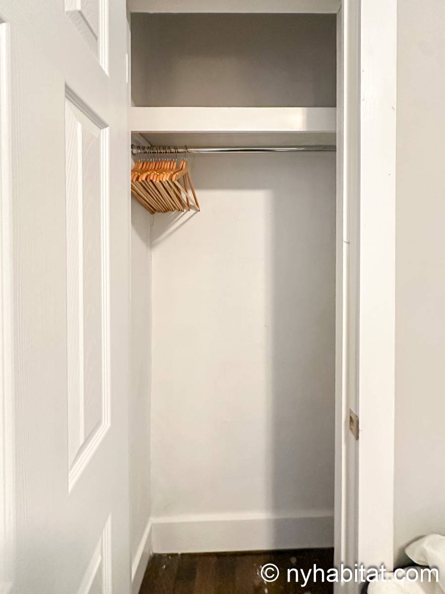 Schlafzimmer 1 - Photo 5 von 5