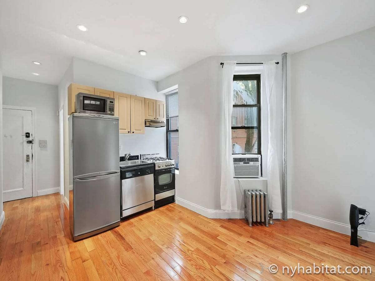 Kitchen - Photo 2 of 2