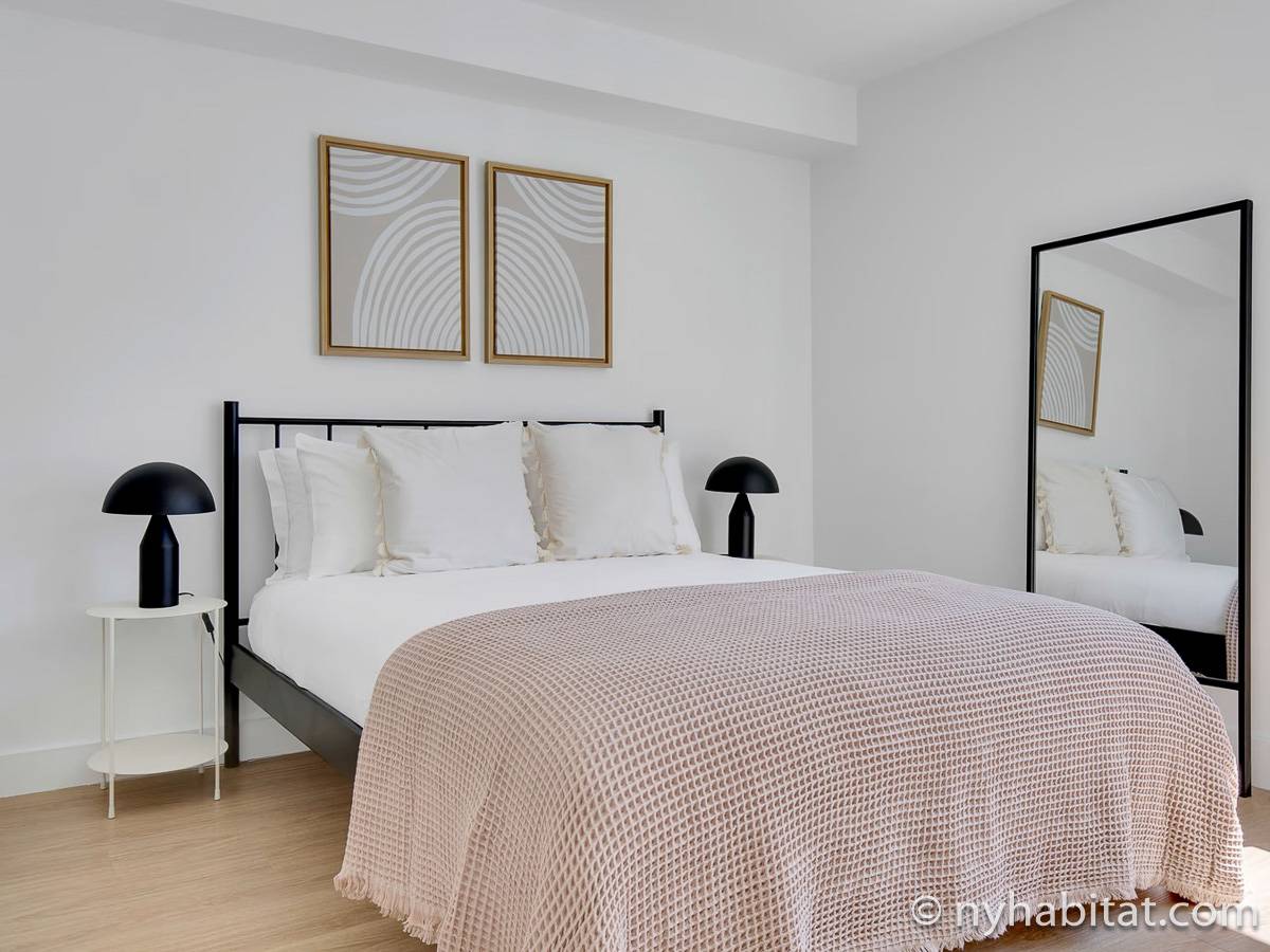 Bedroom - Photo 1 of 3