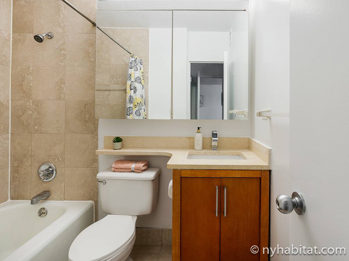 Bathroom 1 - Photo 1 of 2