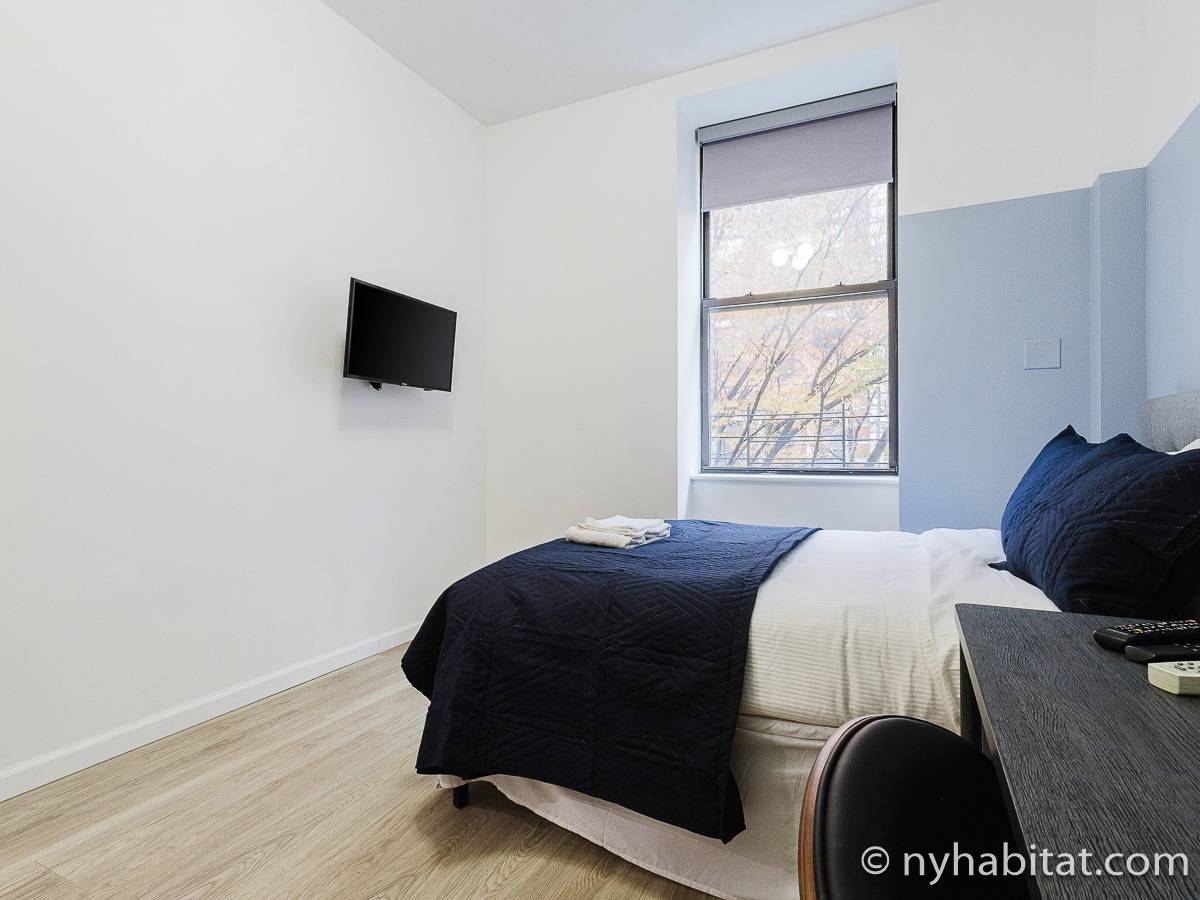 Bedroom 2 - Photo 2 of 5