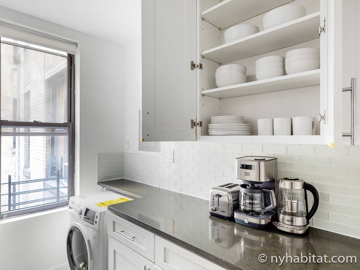 Kitchen - Photo 2 of 2