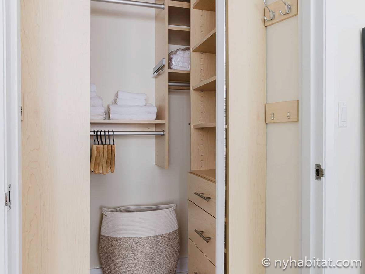 Bedroom 1 - Photo 5 of 6