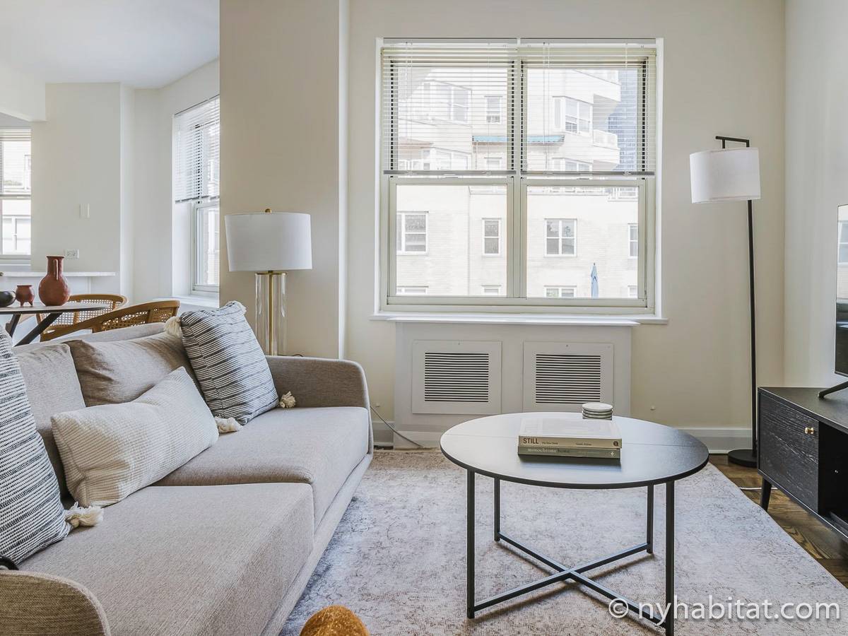 Living room - Photo 2 of 5