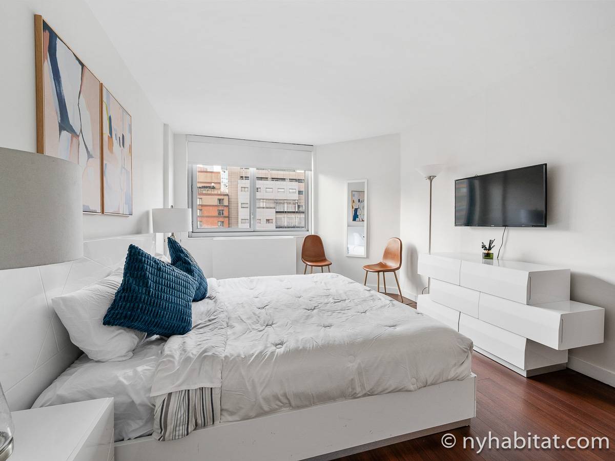 Bedroom 1 - Photo 2 of 5