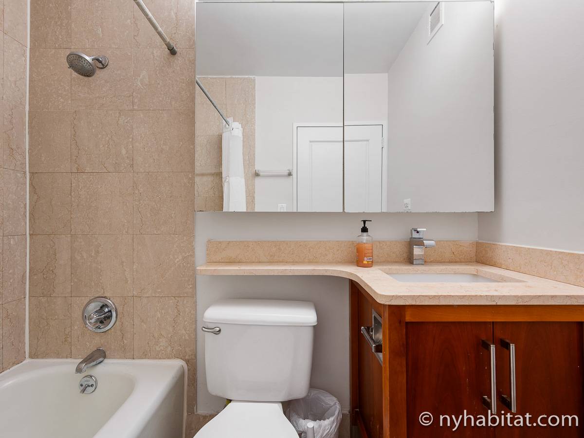 Bathroom 2 - Photo 1 of 2