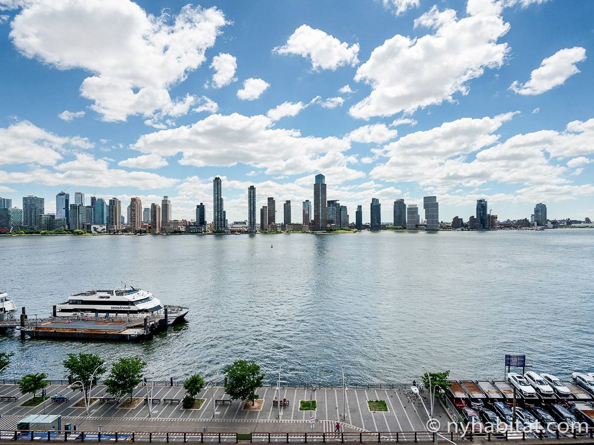 Living room - Photo 8 of 8