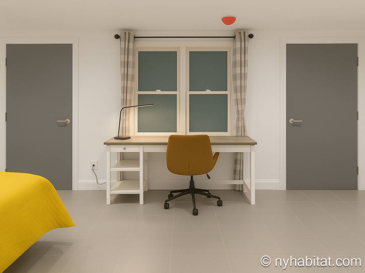 Living room - Photo 4 of 4