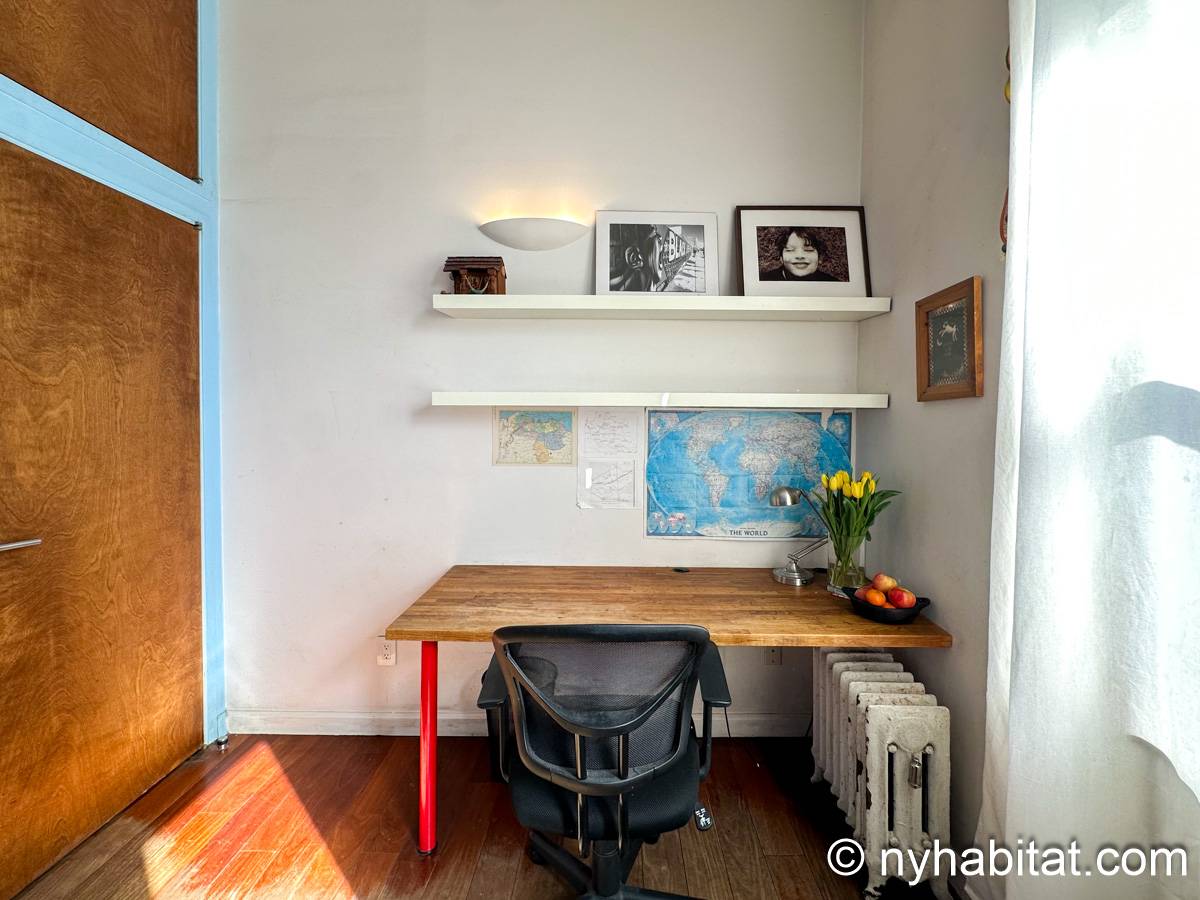 Bedroom - Photo 4 of 6 Bedroom - Photo 4 of 6