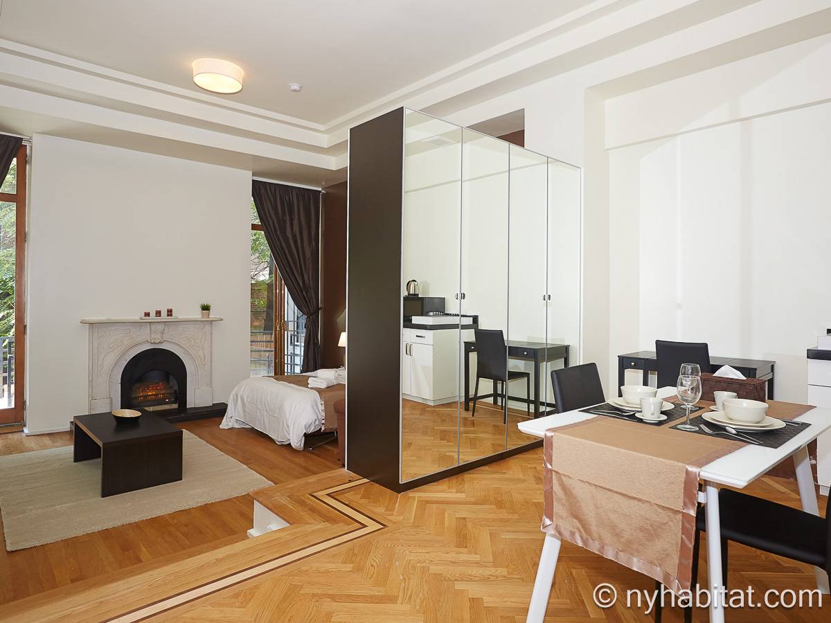 Living room - Photo 1 of 1