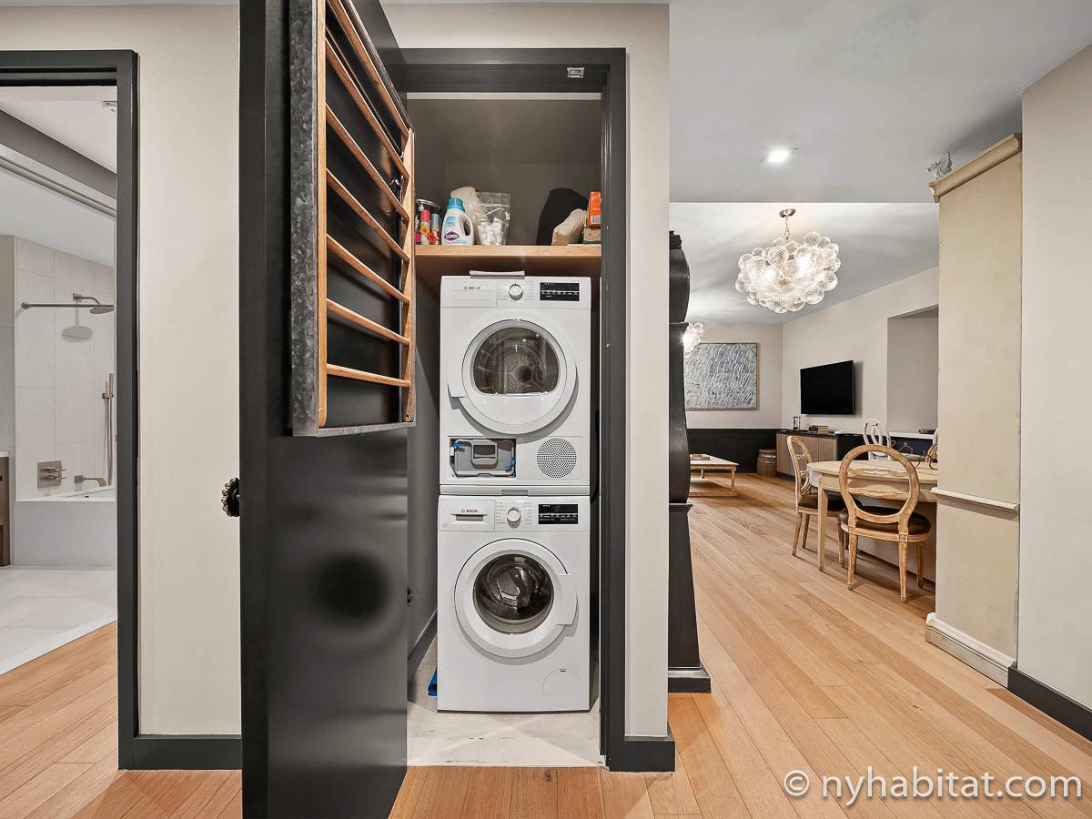 Altro - Photo 1 di 7