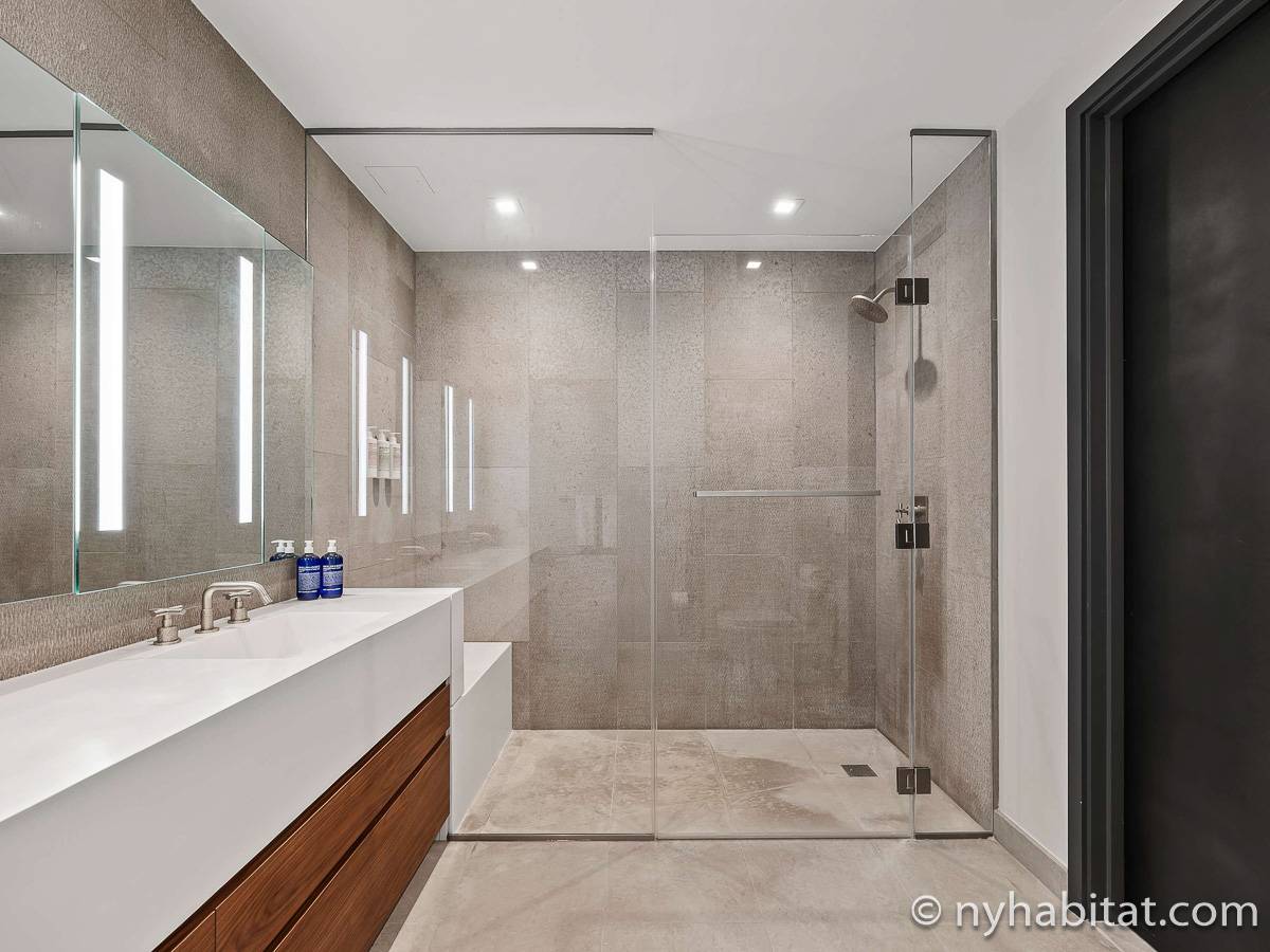 Bagno 1 - Photo 1 di 3