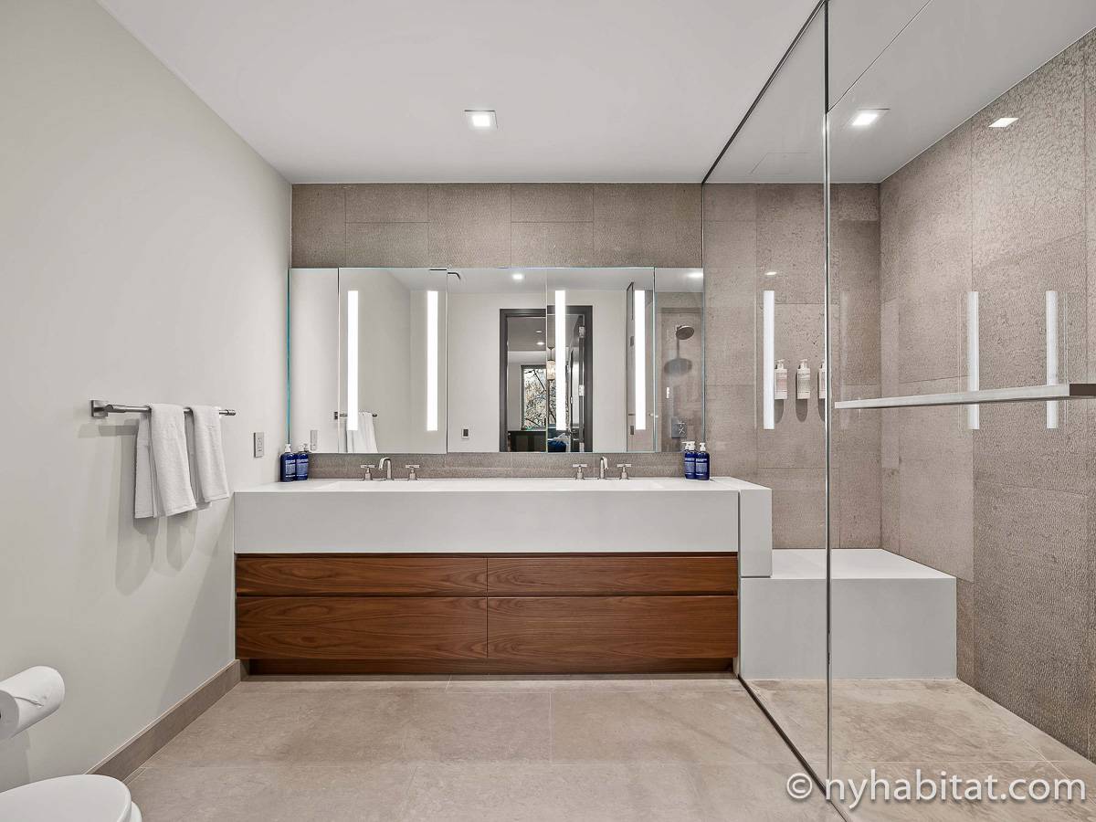 Bagno 1 - Photo 2 di 3