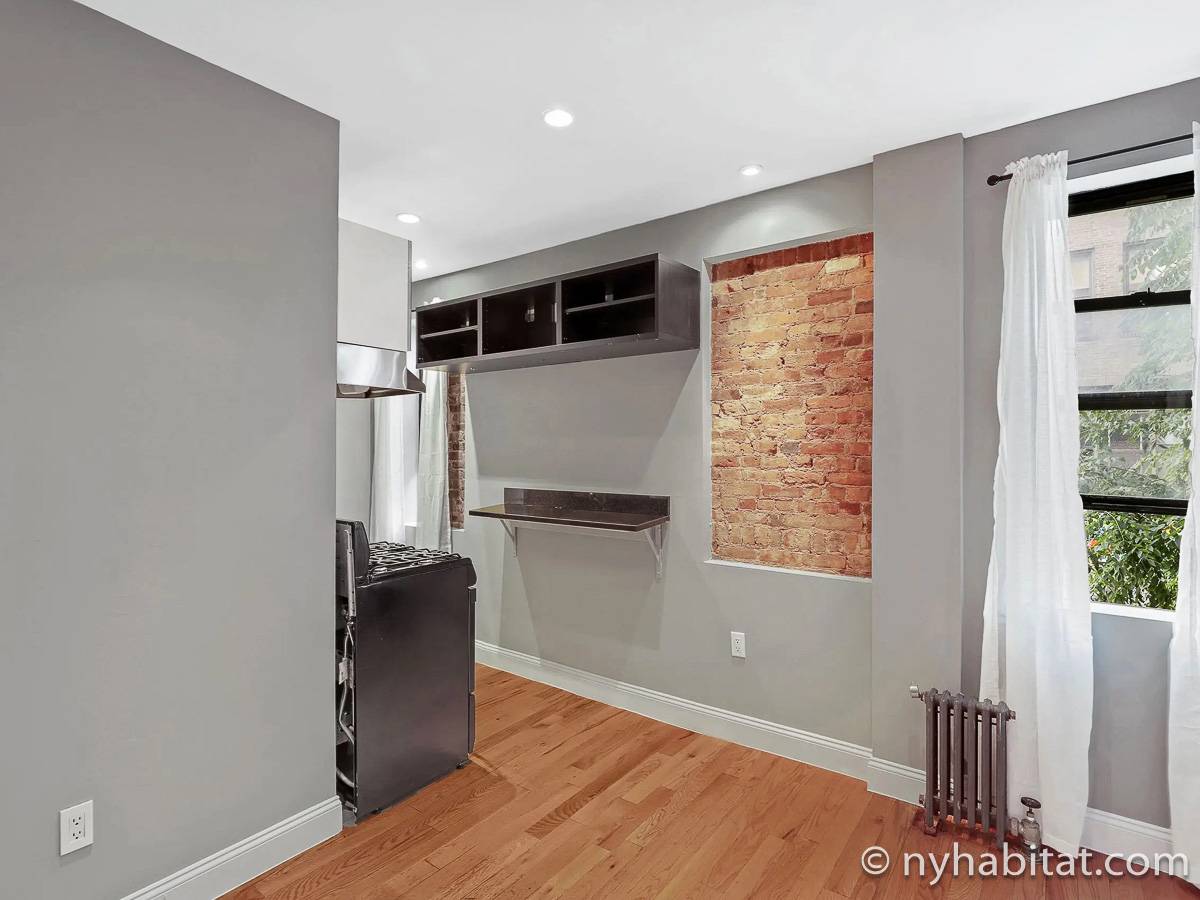 Kitchen - Photo 2 of 2