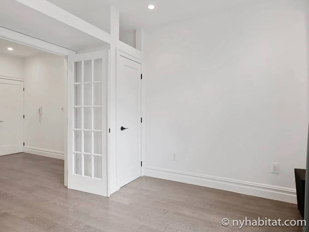 Bedroom - Photo 9 of 9