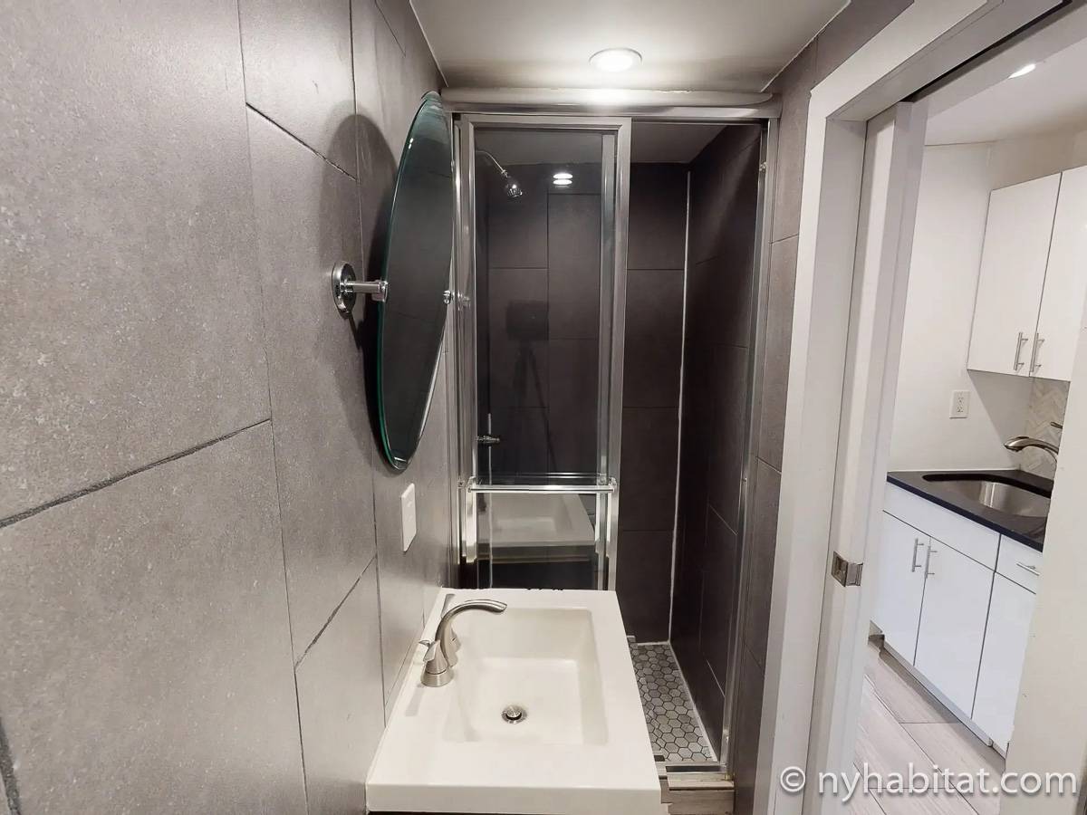 Bathroom - Photo 2 of 3