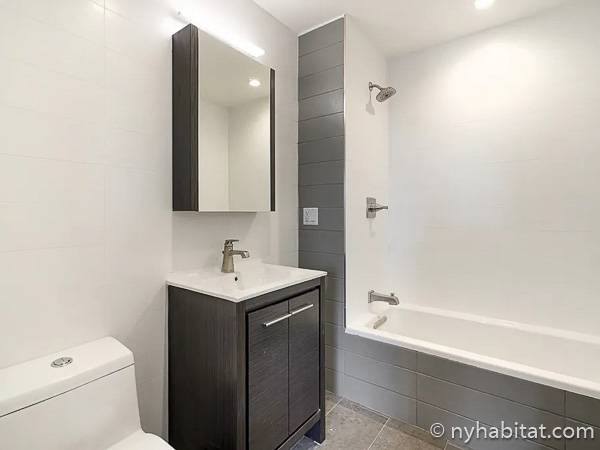 Ba&ntilde;o - Photo 1 de 1