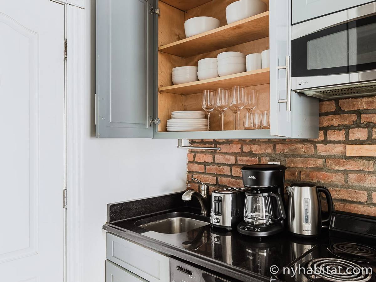 Kitchen - Photo 2 of 2