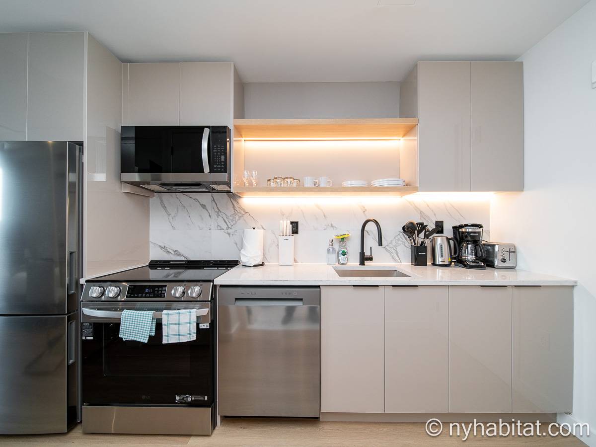 Kitchen - Photo 2 of 4