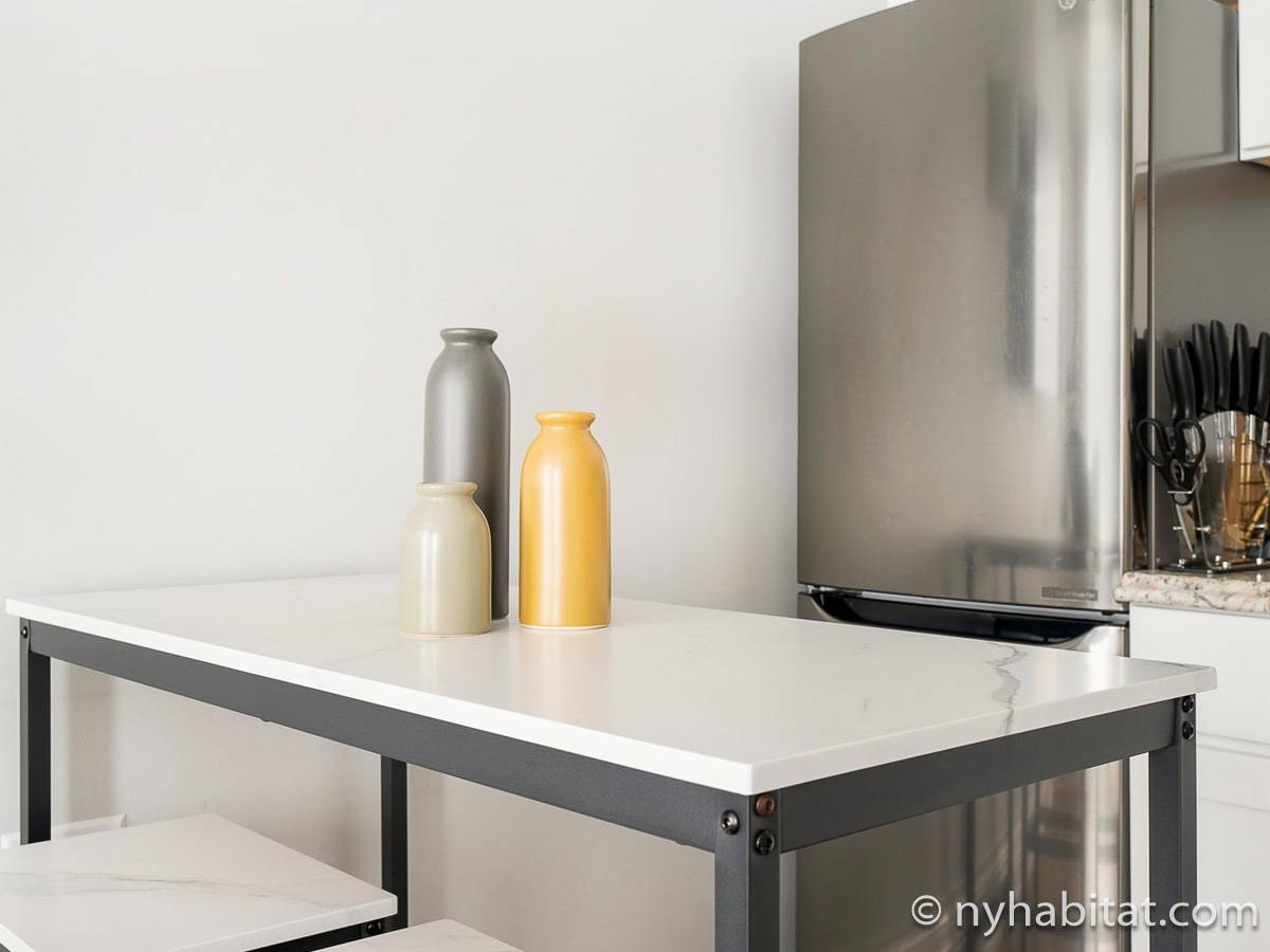 Kitchen - Photo 3 of 3