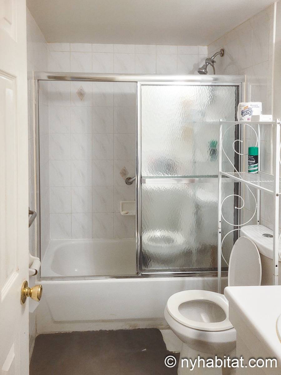 Ba&ntilde;o 1 - Photo 1 de 2