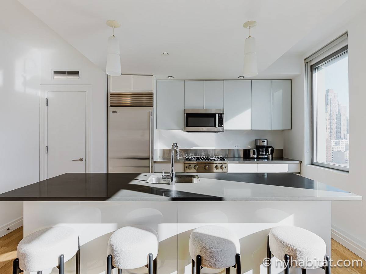 Kitchen - Photo 3 of 3