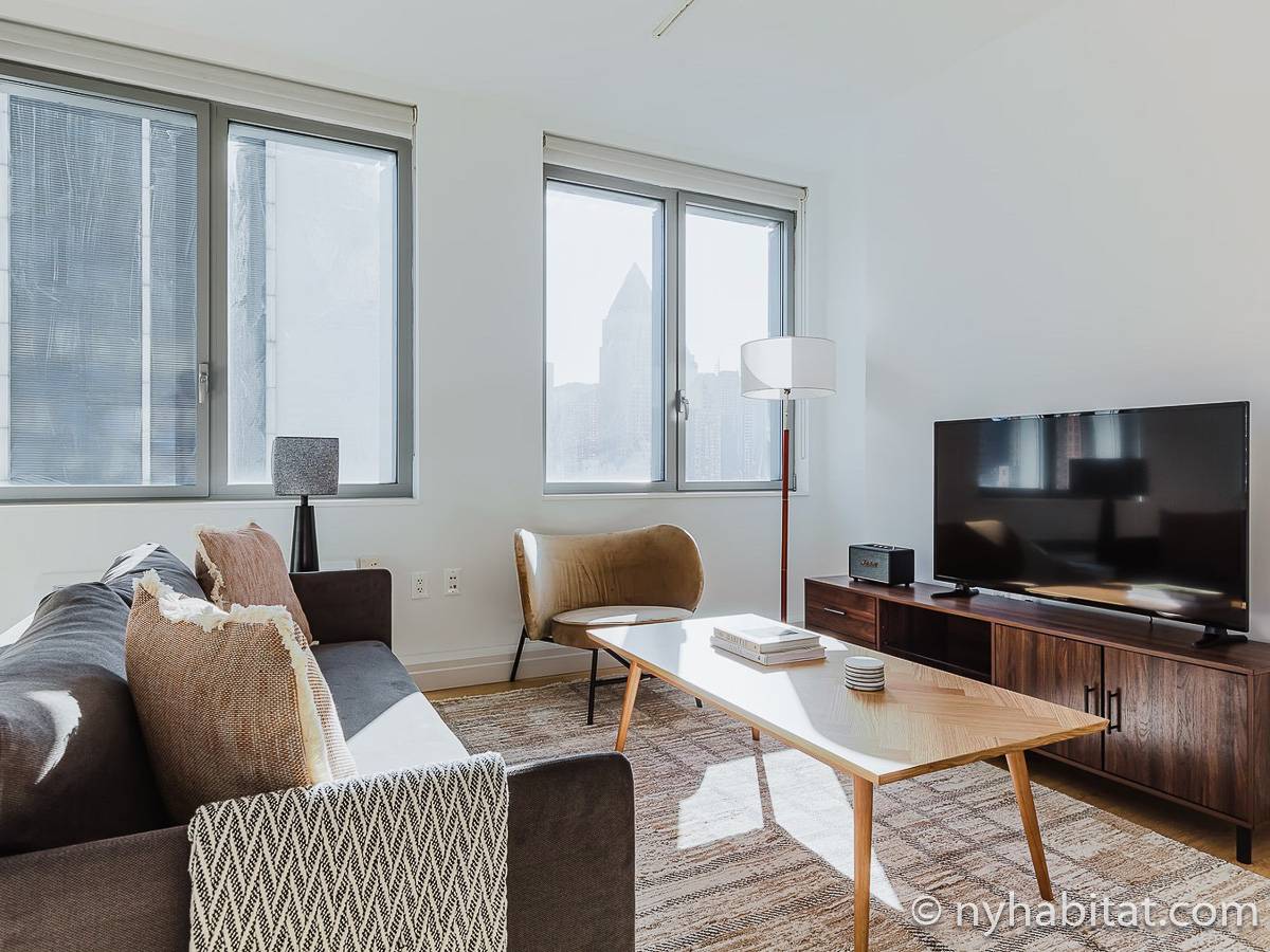 Living room - Photo 2 of 4