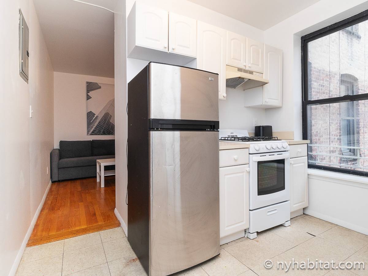 Kitchen - Photo 1 of 3
